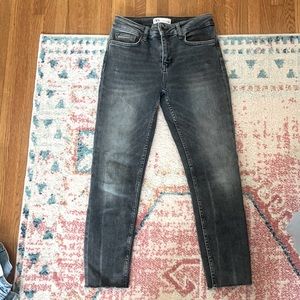 ZARA Cropped Ankle Jeans - Faded Black Size 4